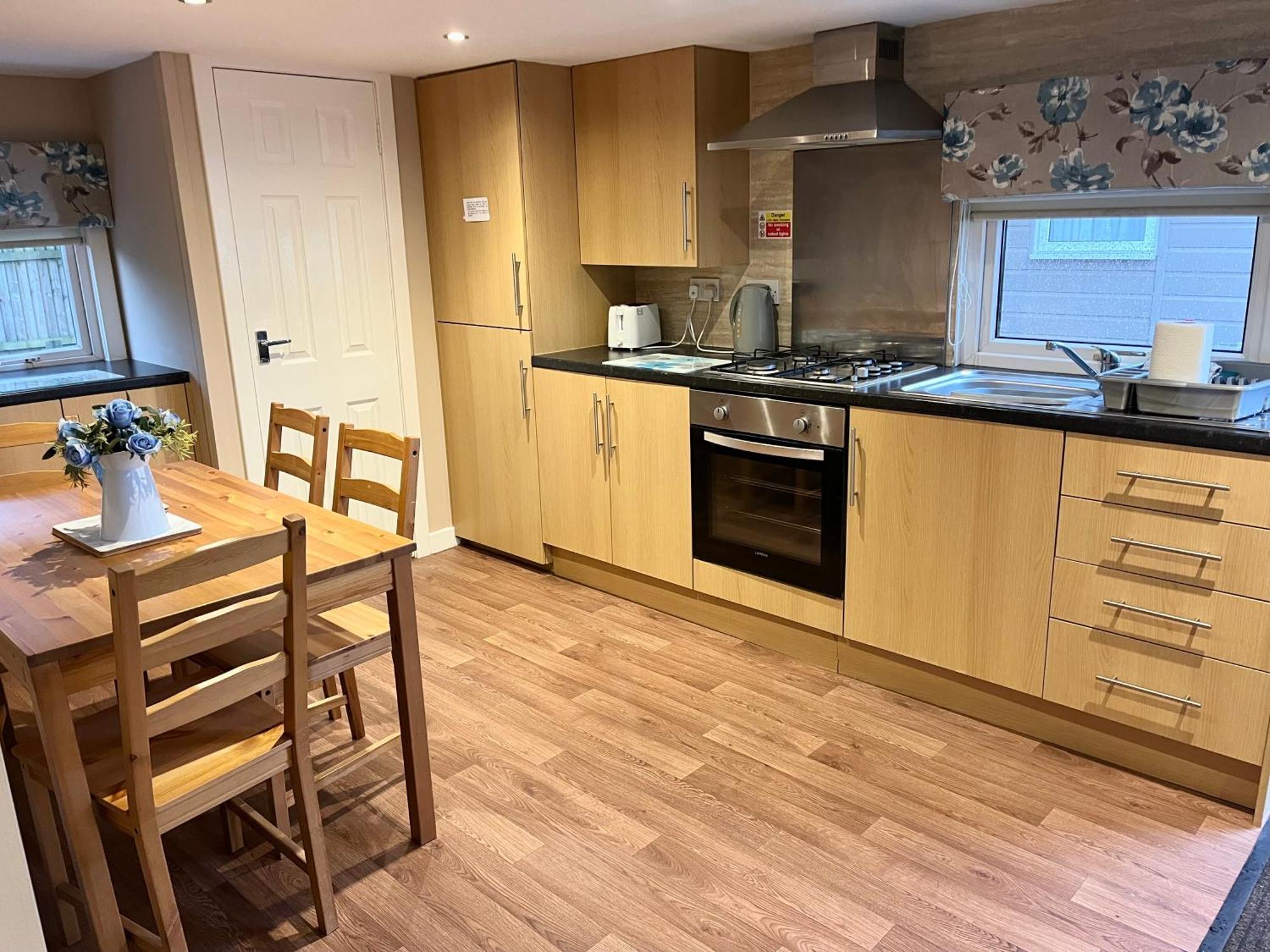 2 Bedroom Self-Catering Chalet 스텝스 외부 사진